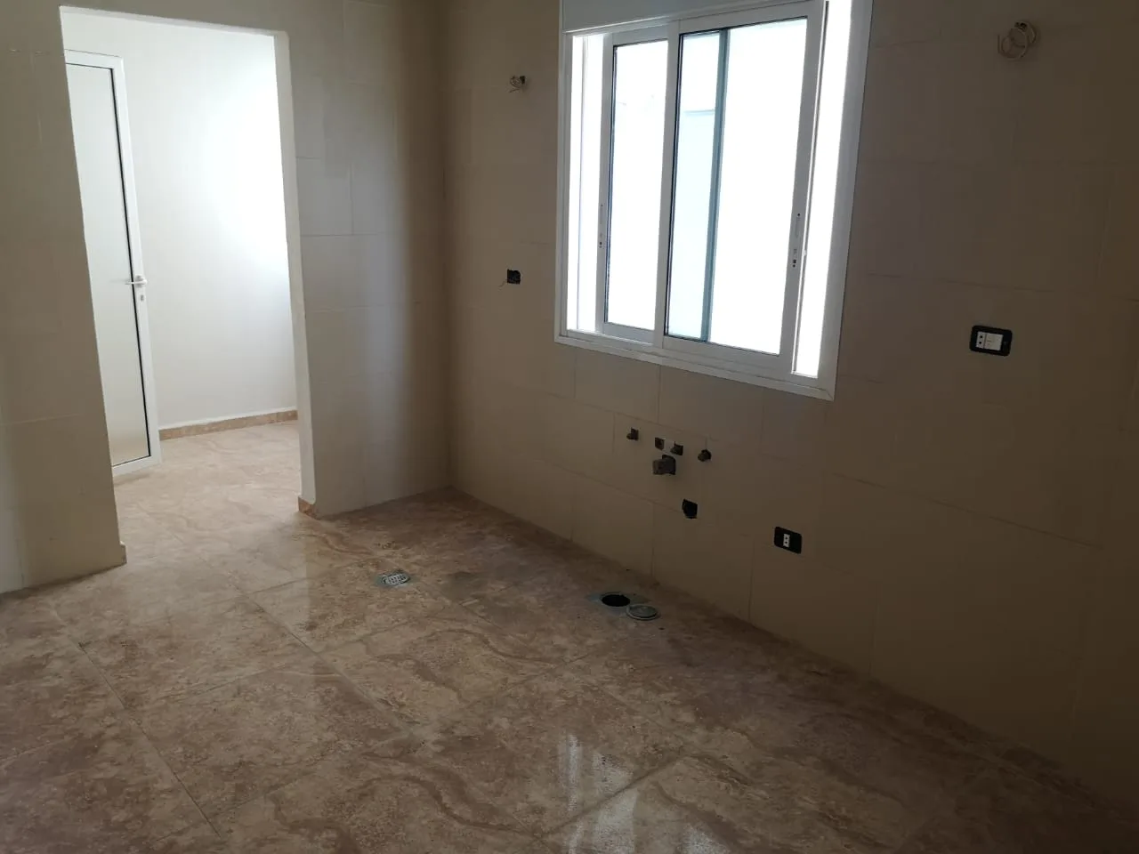 Apartment for Sale in Bsalim, Lebanon — الصورة 3