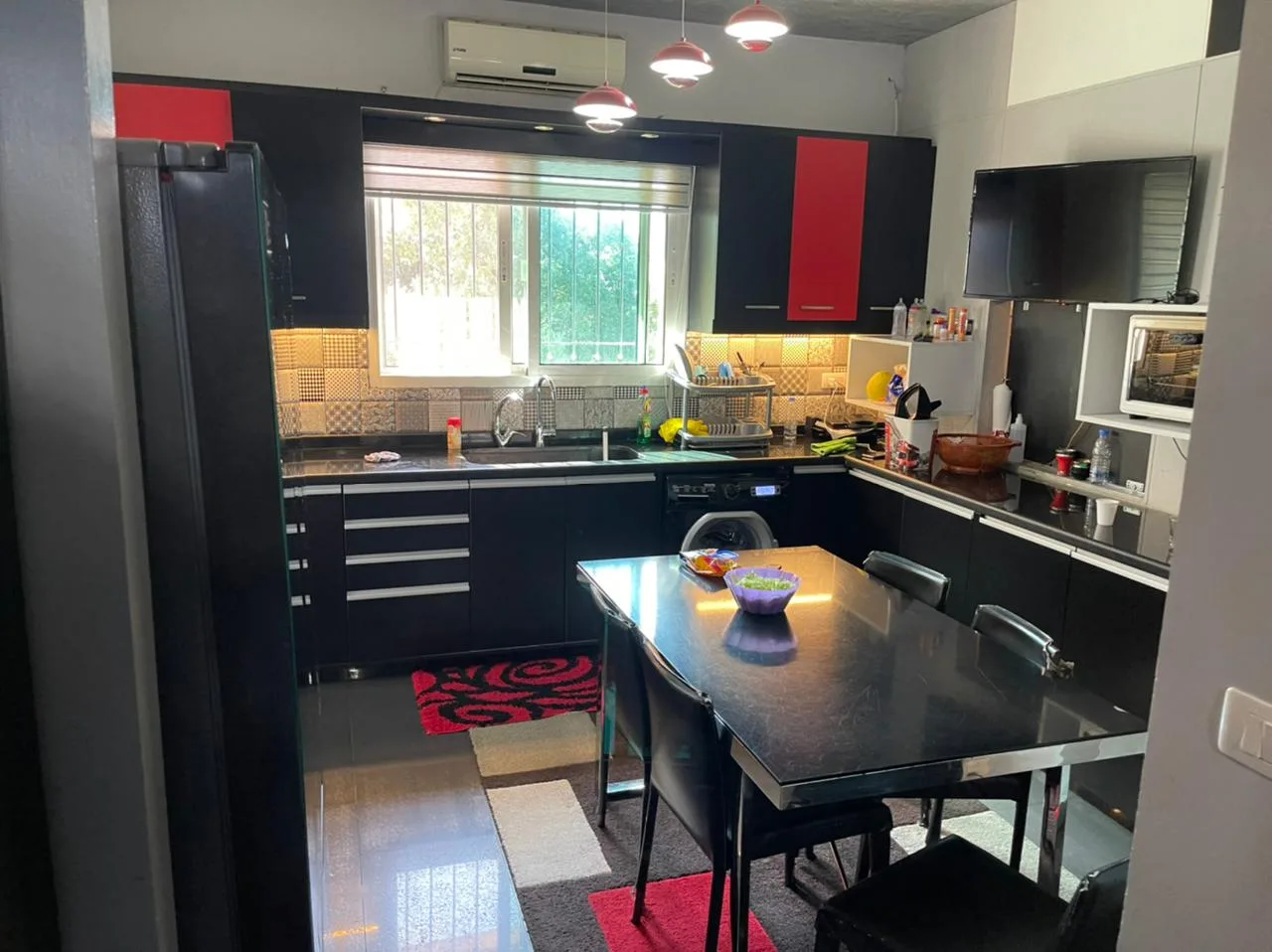 Villa for Sale in Aamchit, Lebanon — الصورة 3