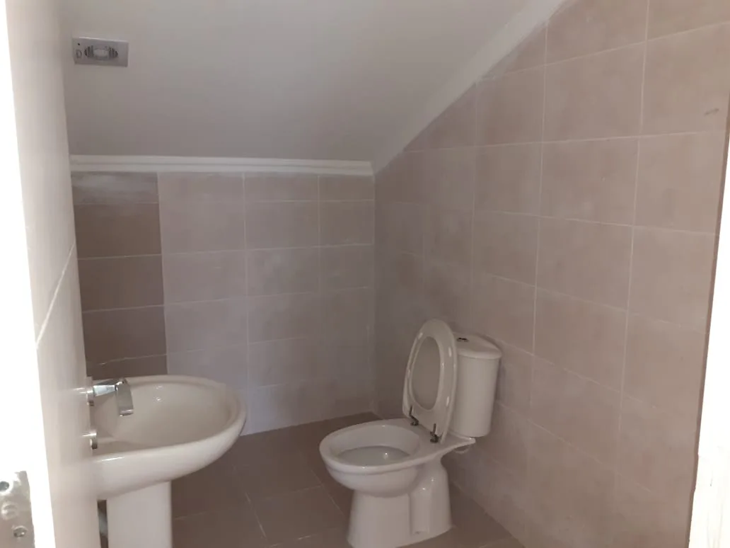 Duplex for Sale in Bouar, Lebanon — الصورة 4