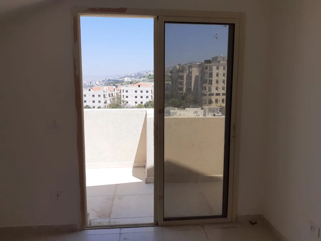 Duplex for Sale in Bouar, Lebanon — الصورة 6