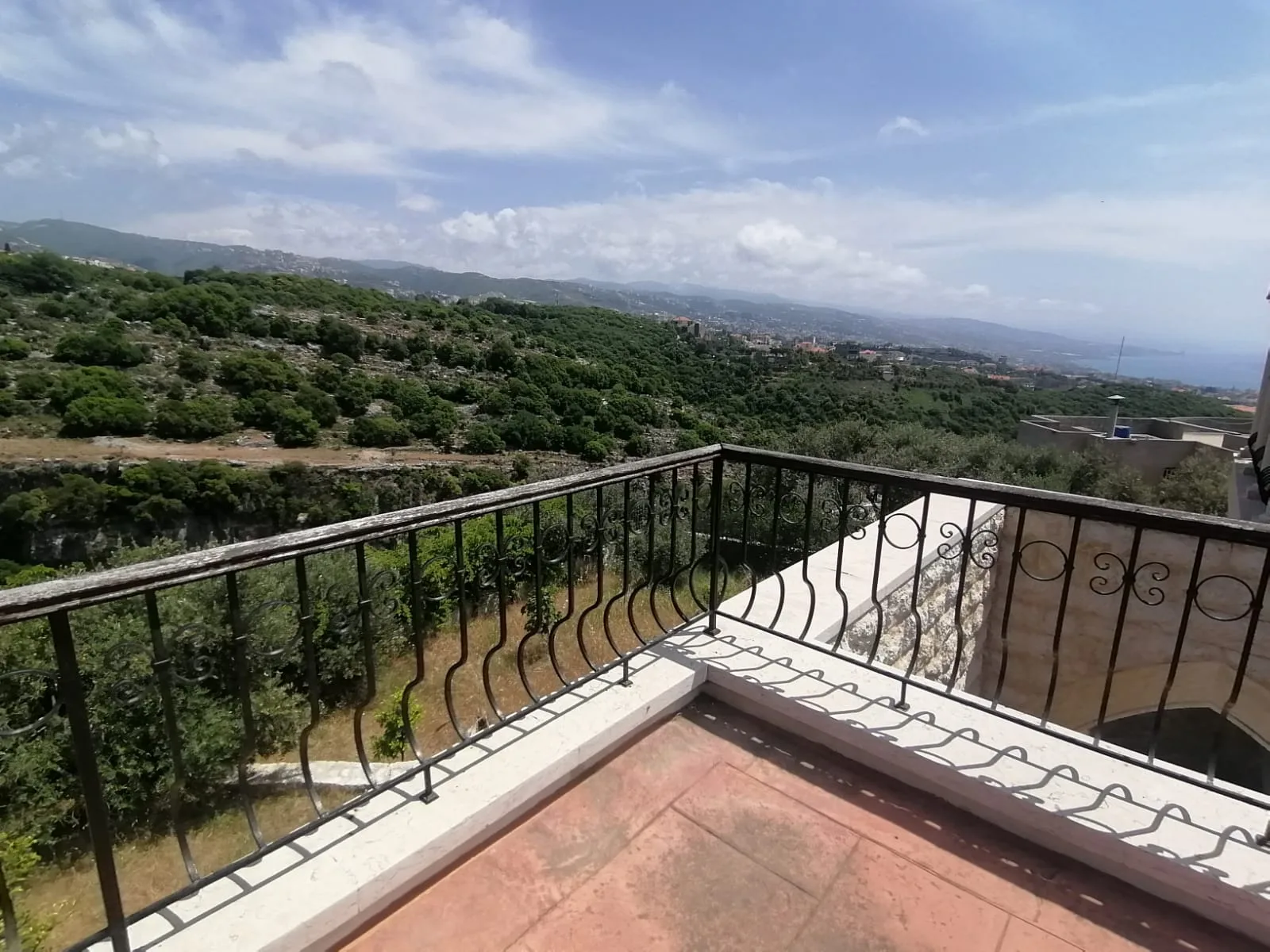 Villa for Sale in Aamchit — الصورة 2