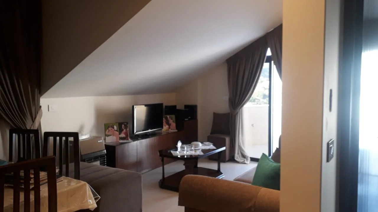 Duplex for Sale in Byblos, Lebanon — الصورة 4