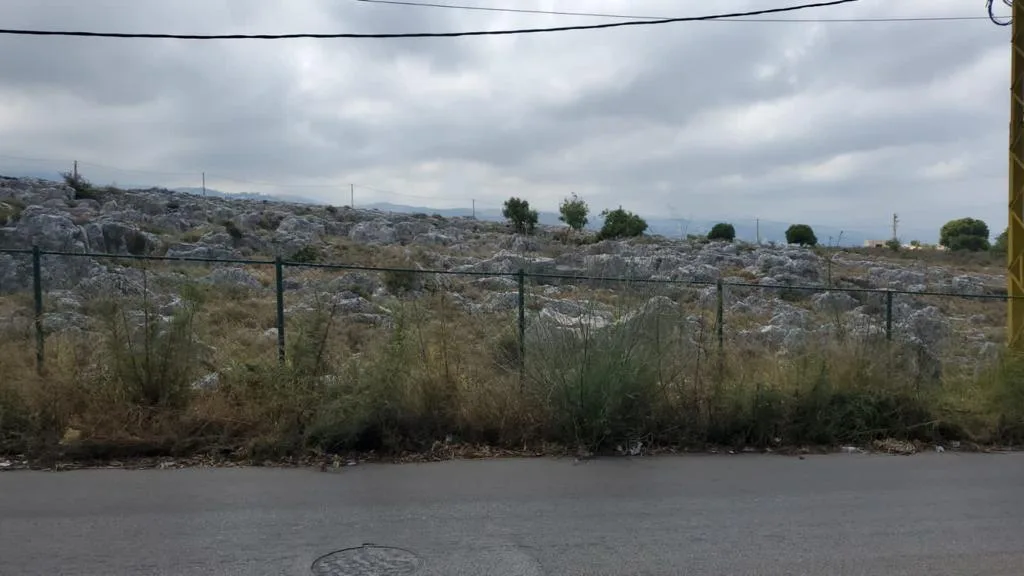 Land for Sale in Gharfine, Lebanon — الصورة 3