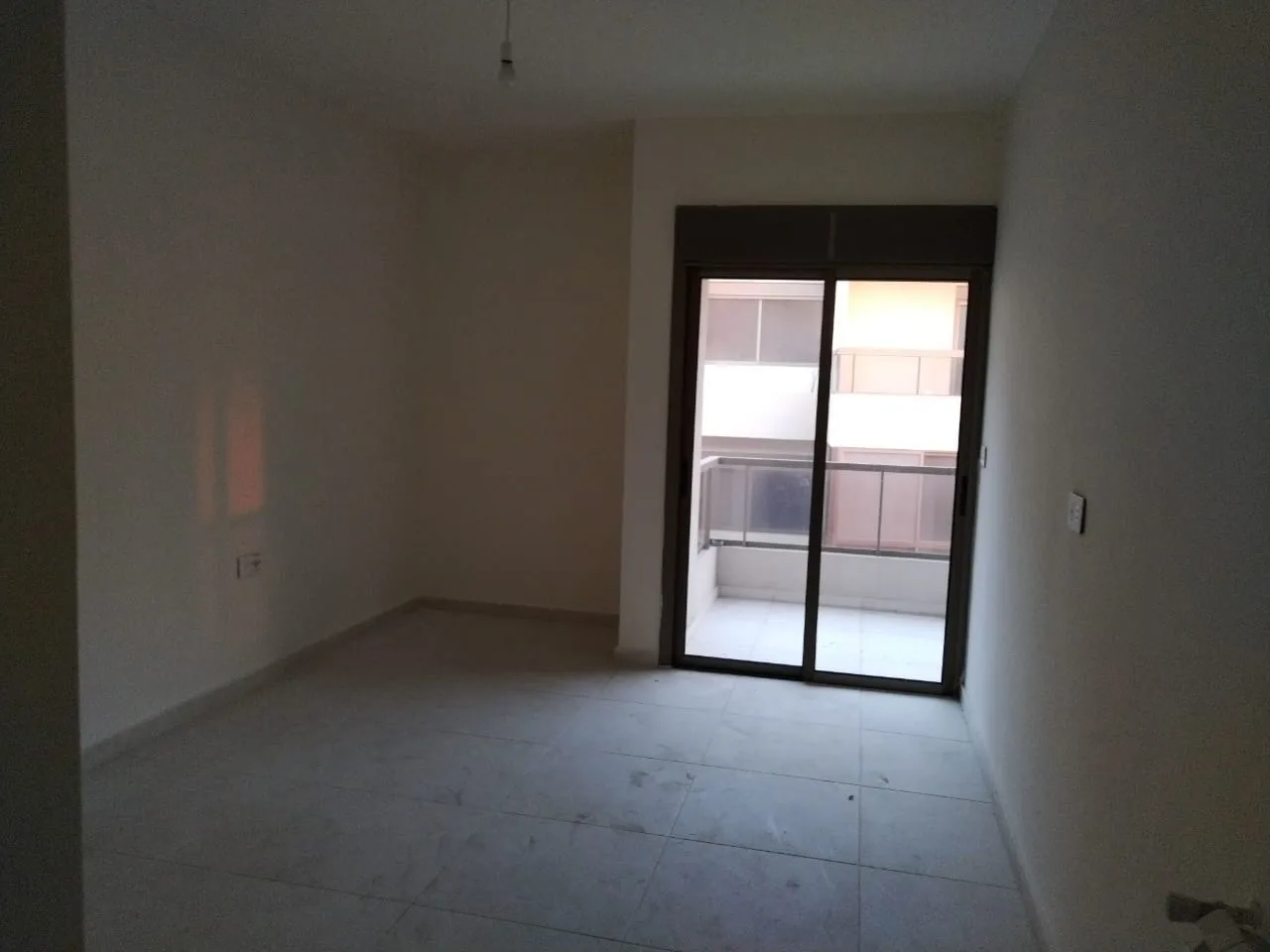 Apartment for Sale in Ghadir, Lebanon — الصورة 5