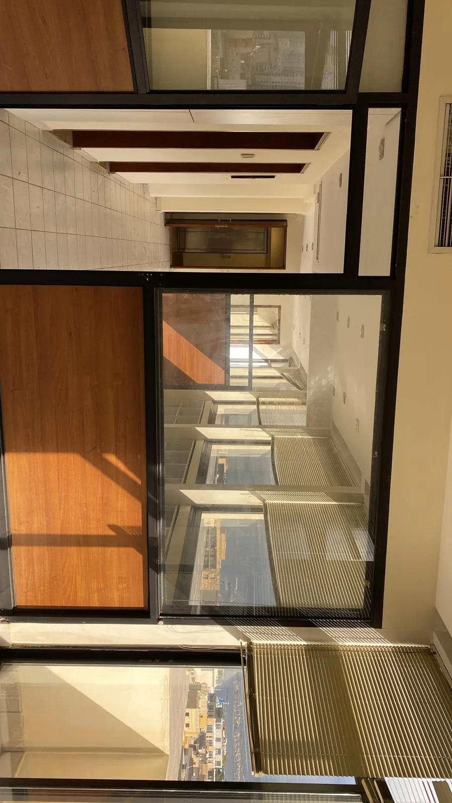 Office for rent in Downtown, beirut — الصورة 8