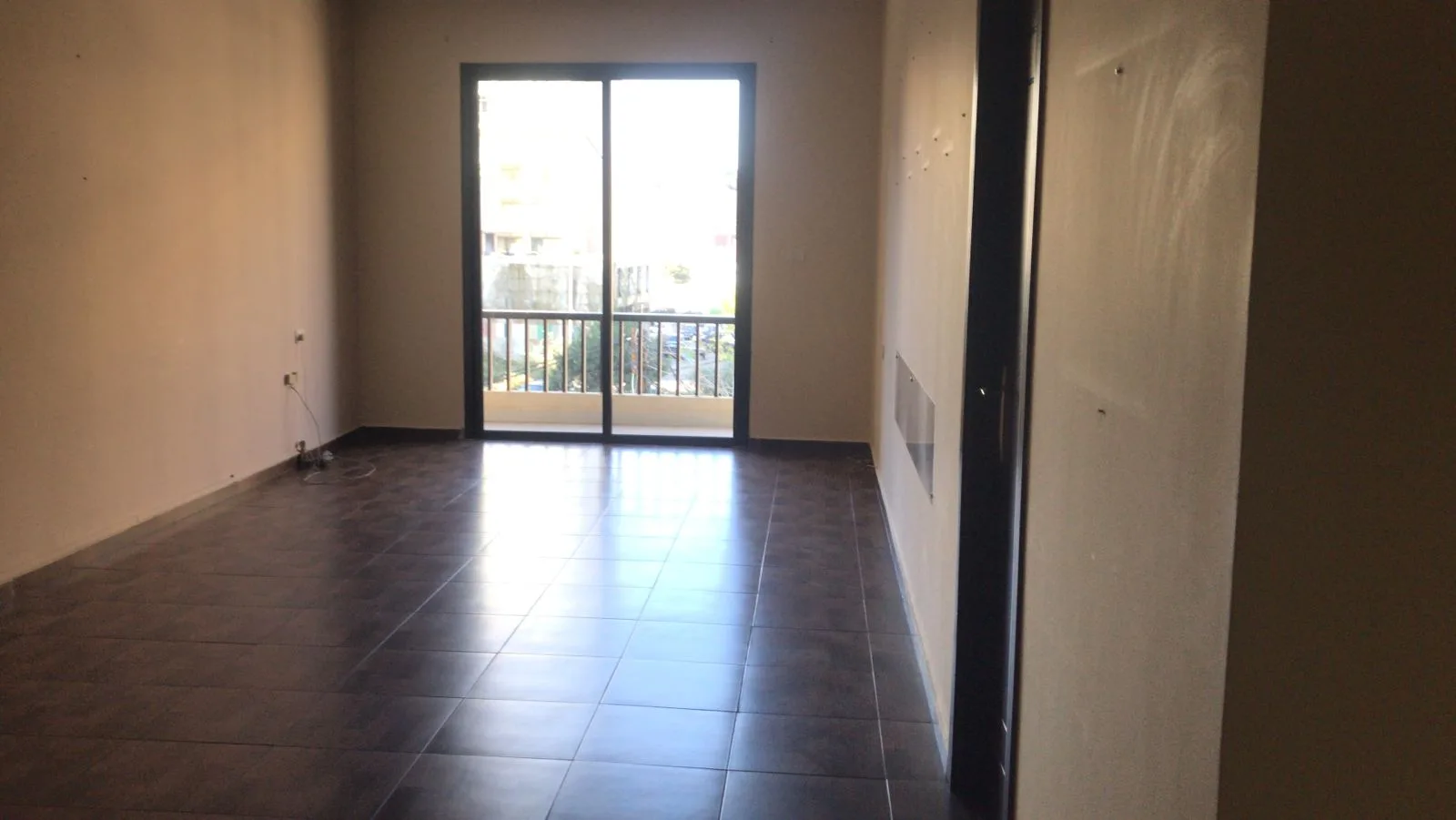 Office for Rent in Saifi , Beirut, Lebanon — الصورة 2