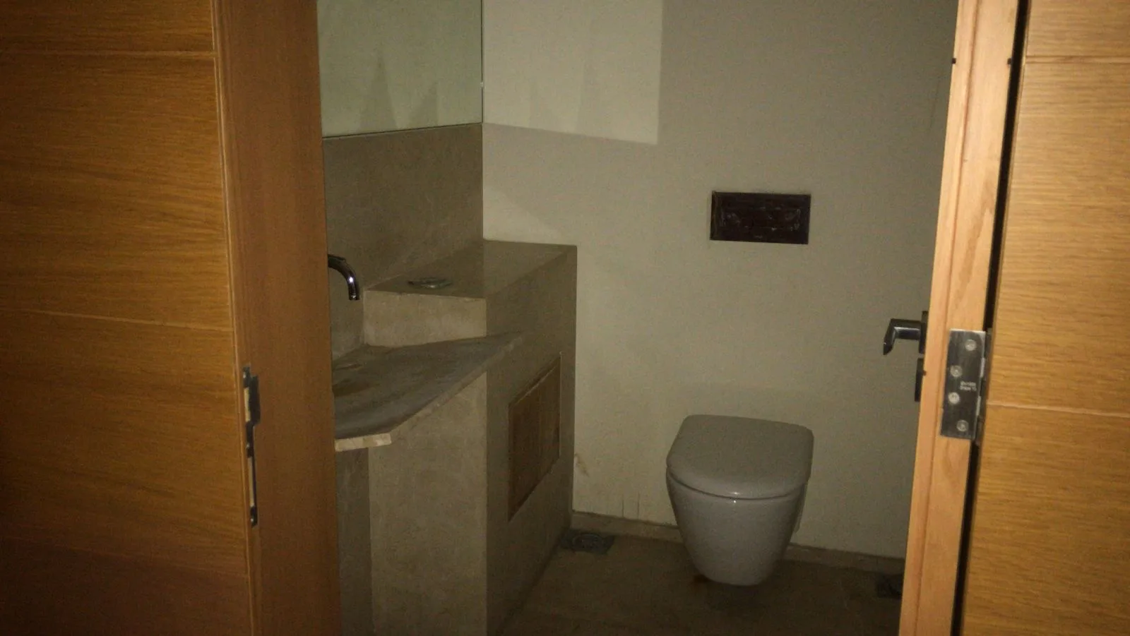 Apartment for Rent in Wadi Abou Jmiel, Downtown, beirut — photo 8