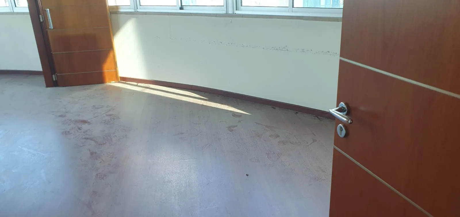 Office for rent in Sin El Fil — الصورة 2