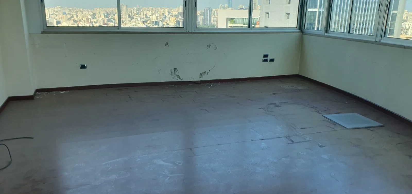 Office for rent in Sin El Fil — الصورة 3