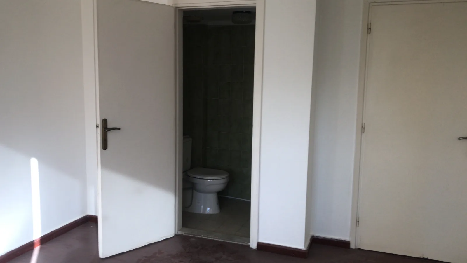 Office for rent in Verdun — الصورة 6