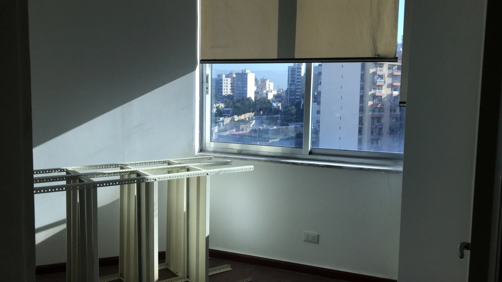 Office for rent in Verdun — الصورة 4