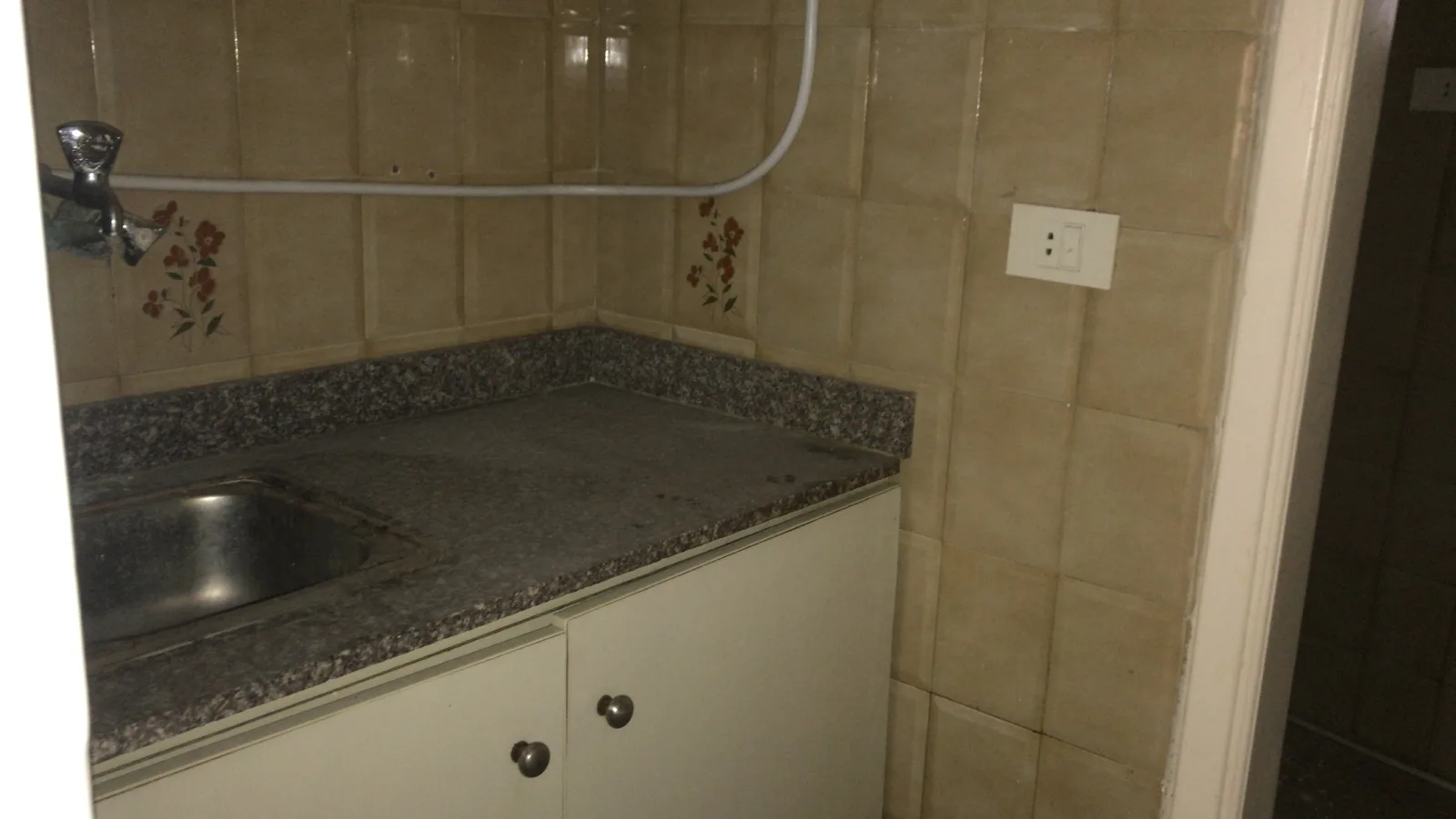 Office for rent in Verdun — الصورة 5