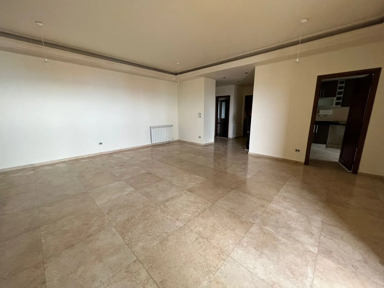 Apartment for Rent in Kfar Hbab — الصورة 2