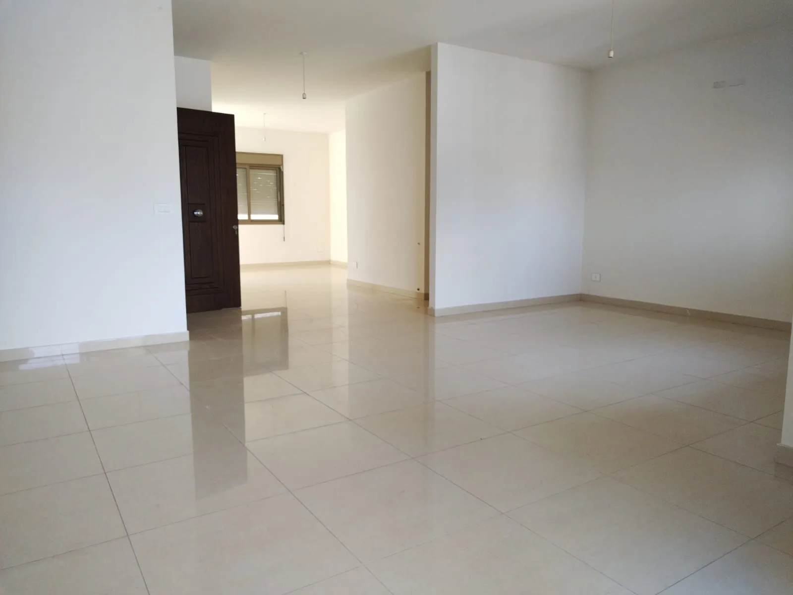 Apartment for Sale in Sahel Aalma, Lebanon — الصورة 2