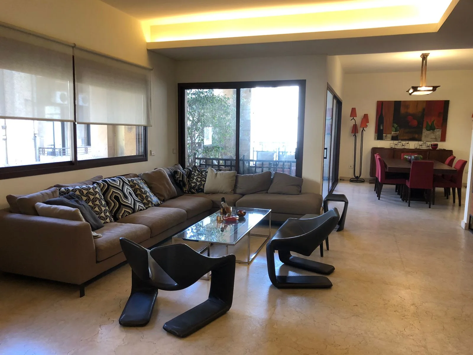 Apartment for Sale in Gemmayzeh, Beirut, Lebanon — الصورة 5