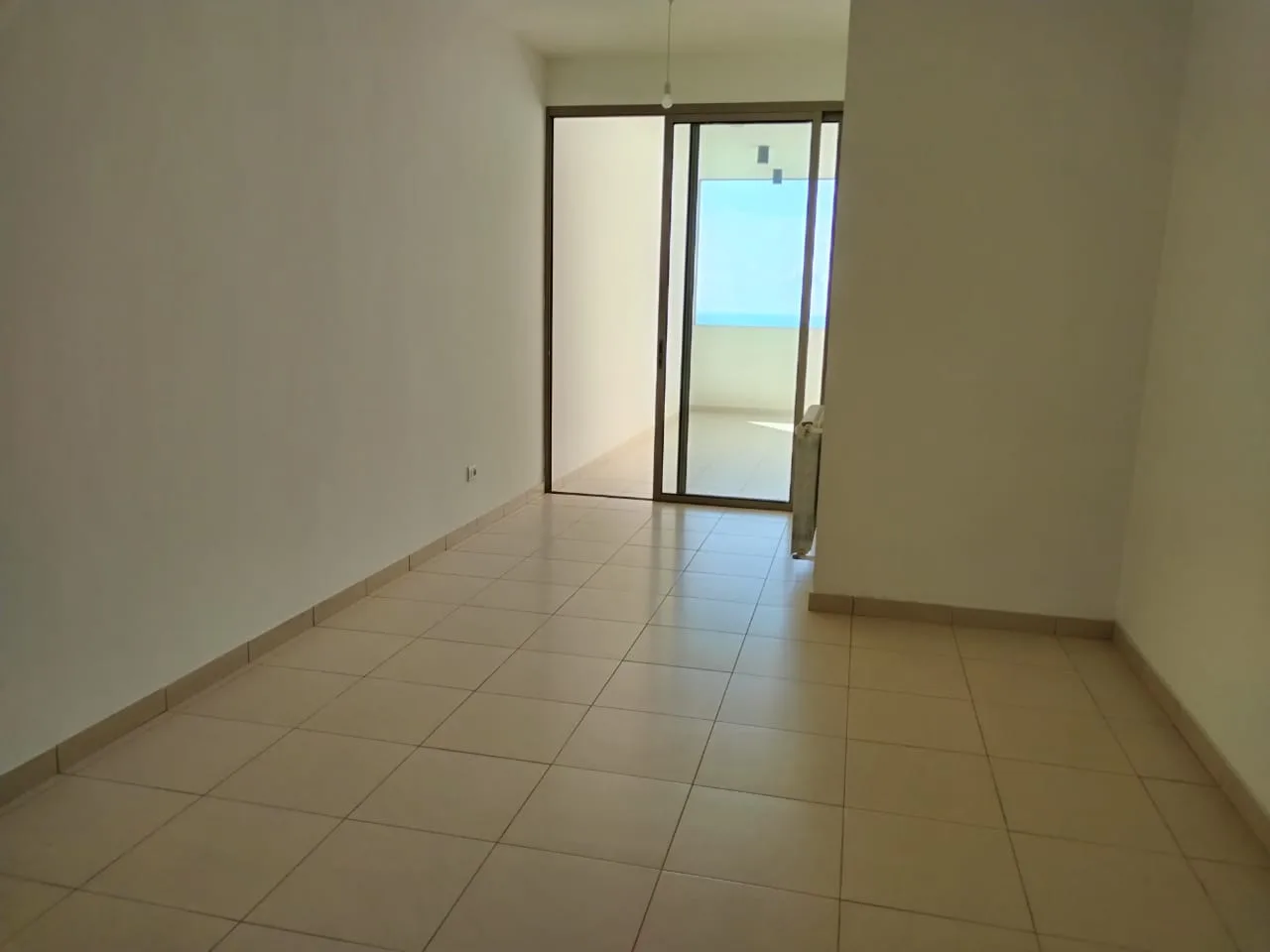 Apartment for Sale in Sahel Aalma, Lebanon — الصورة 2
