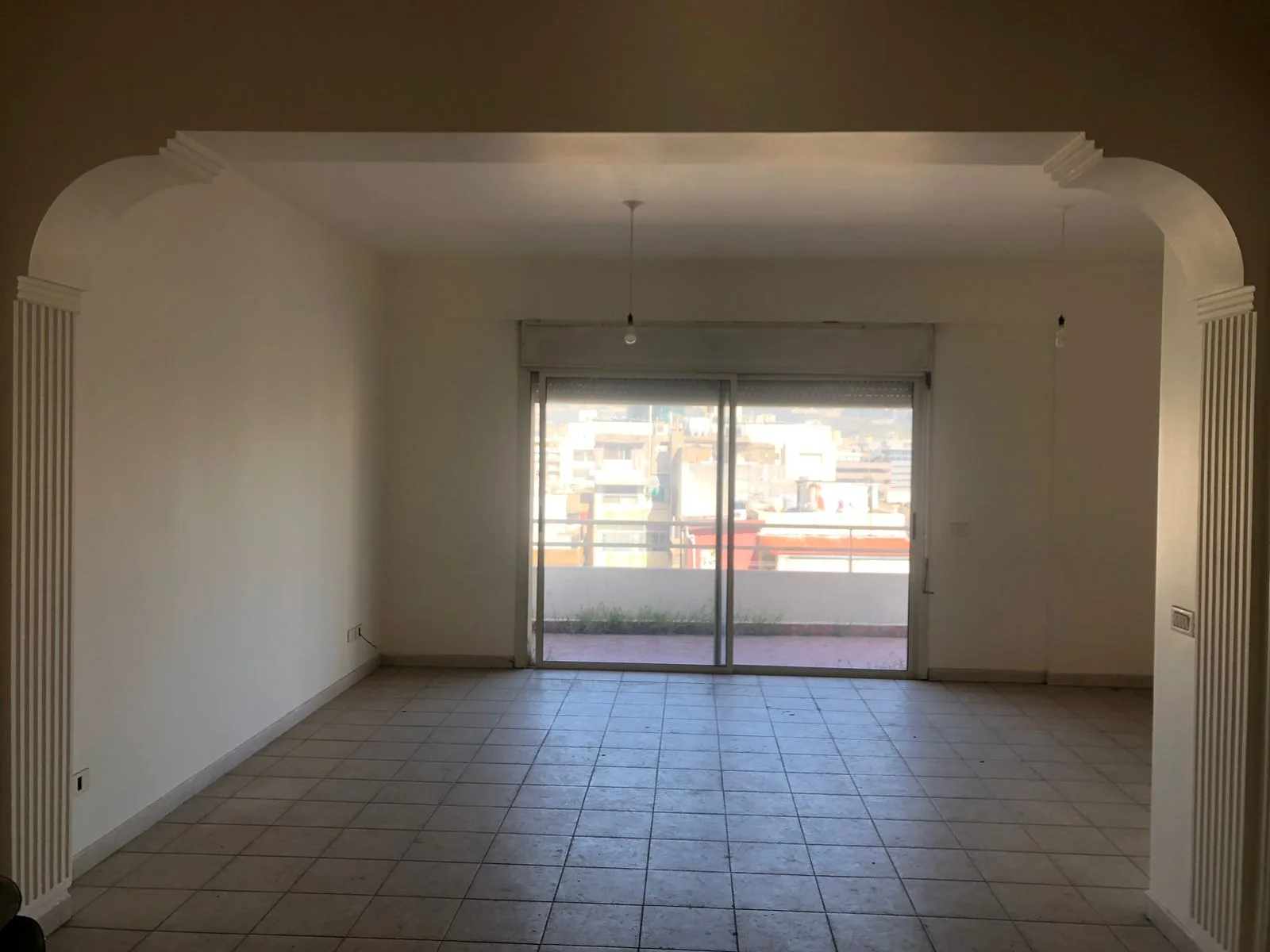 Apartment for Rent in Achrafieh — الصورة 1