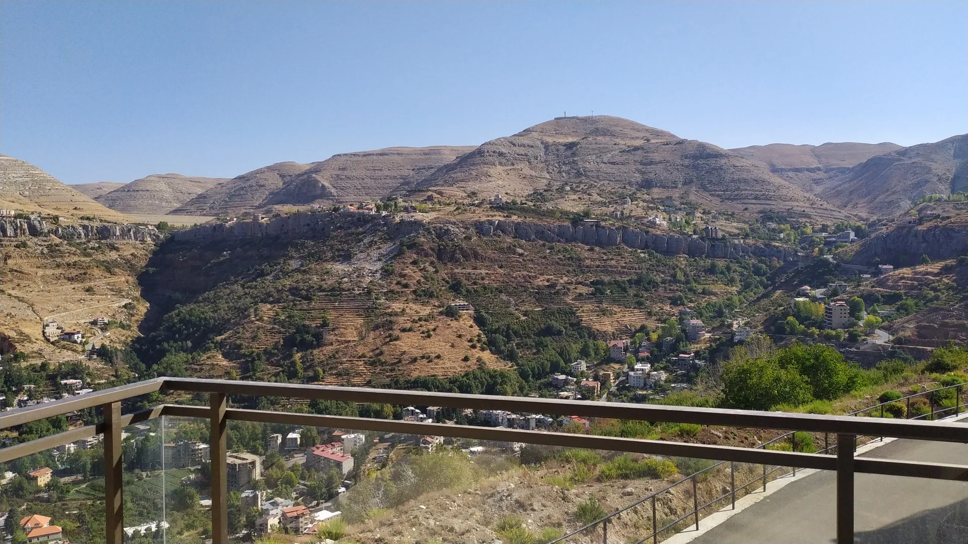 Chalet for Sale in Faqra — الصورة 7