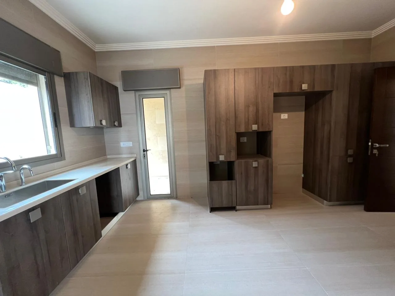 Apartment for Sale in Adma w Dafnah, Lebanon — الصورة 4