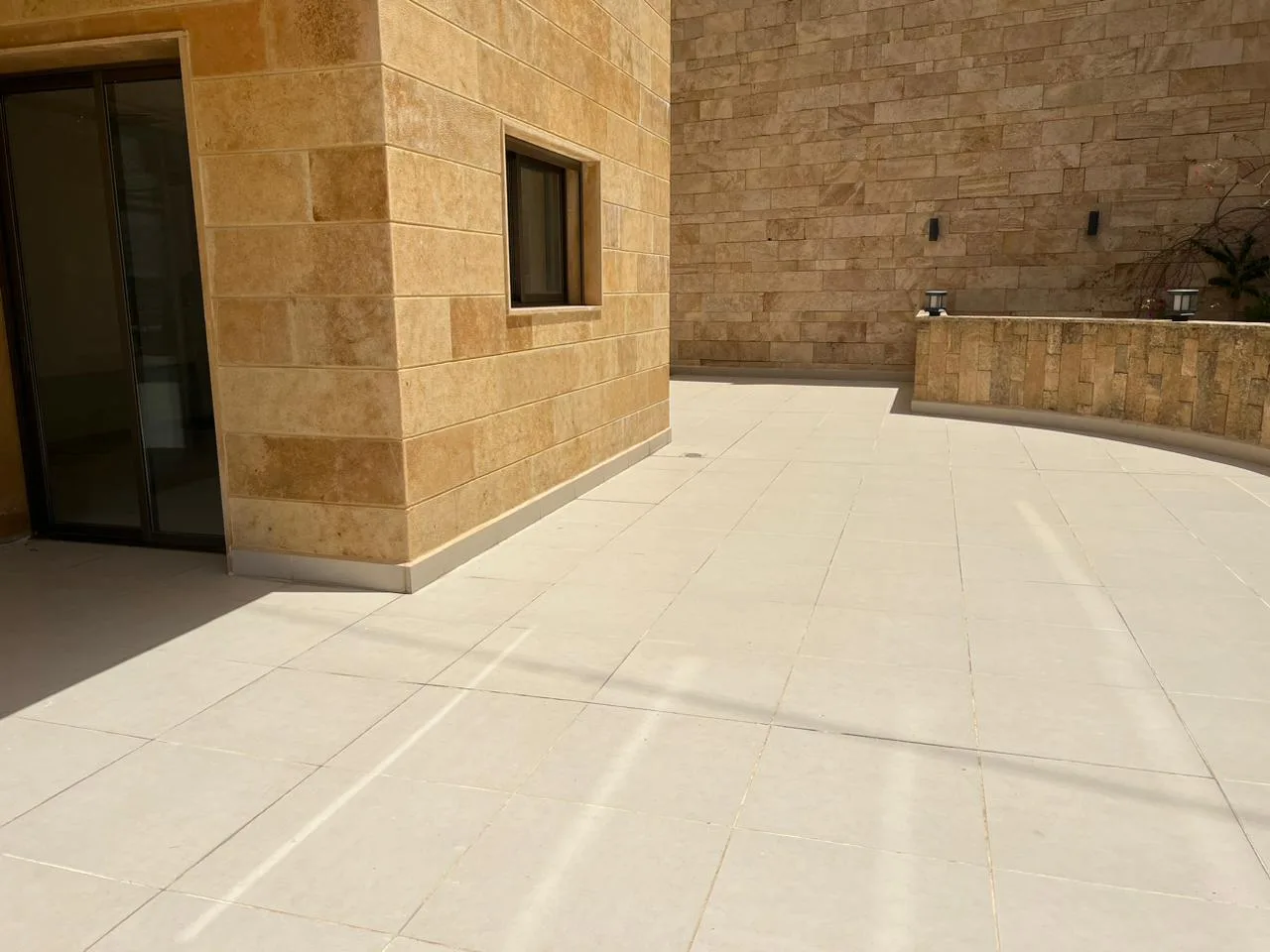 Apartment for Sale in Kfar Hbab — الصورة 6