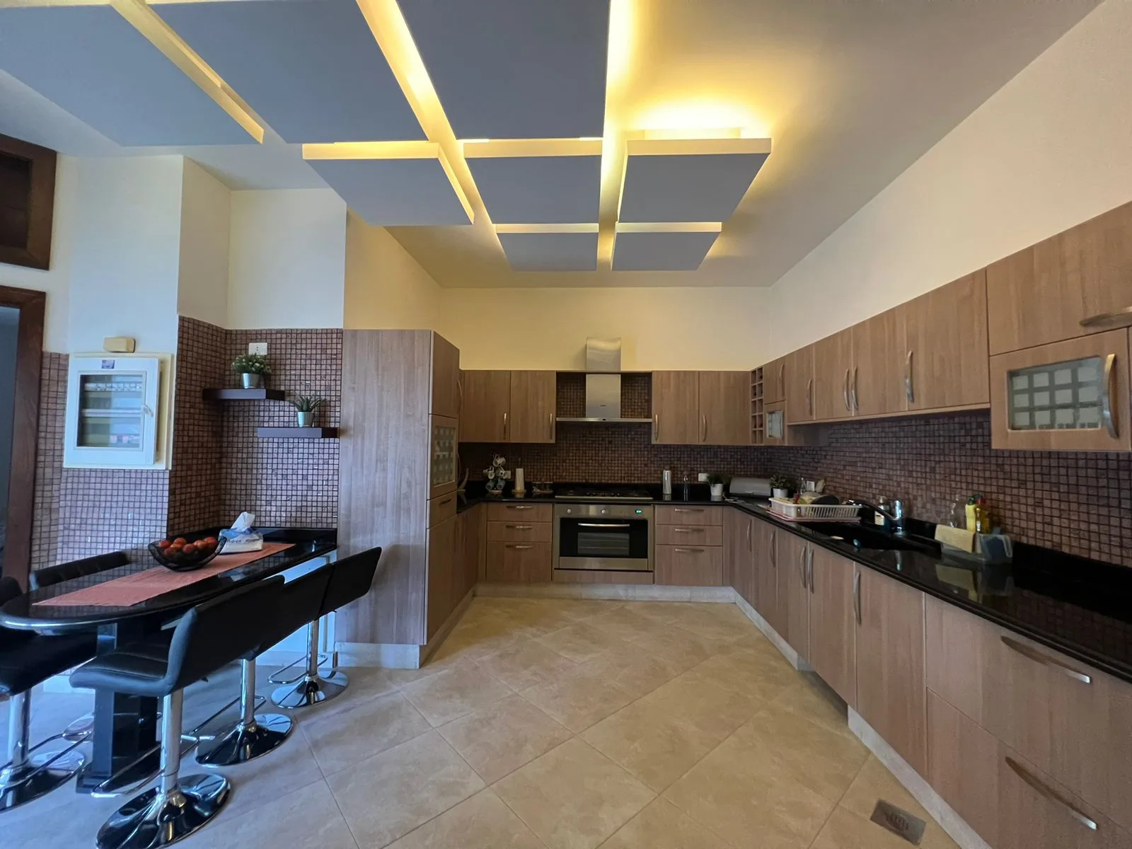 Apartment for Sale in Kfar Hbab, Lebanon — الصورة 2