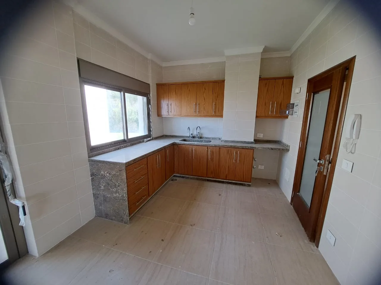 Duplex for Sale in Blat , Lebanon — الصورة 2