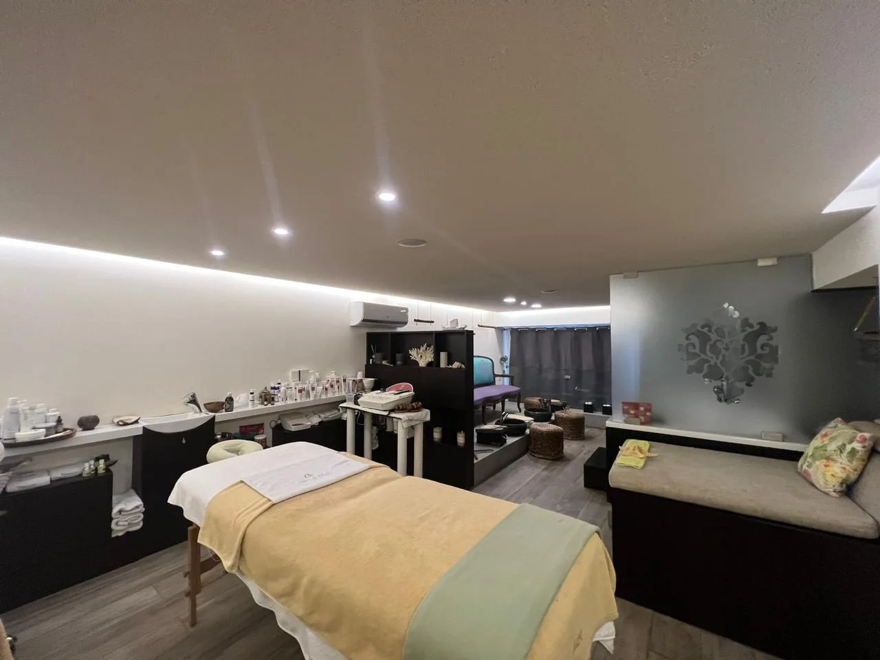 Clinic for sale in Adma w Dafnah — الصورة 4