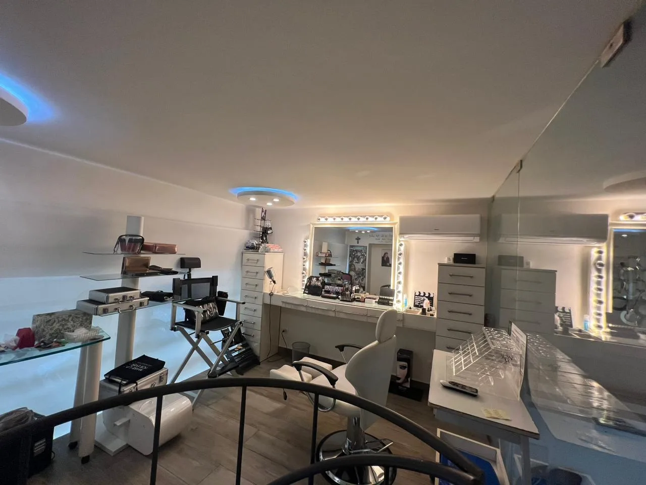 Clinic for sale in Adma w Dafnah — الصورة 3