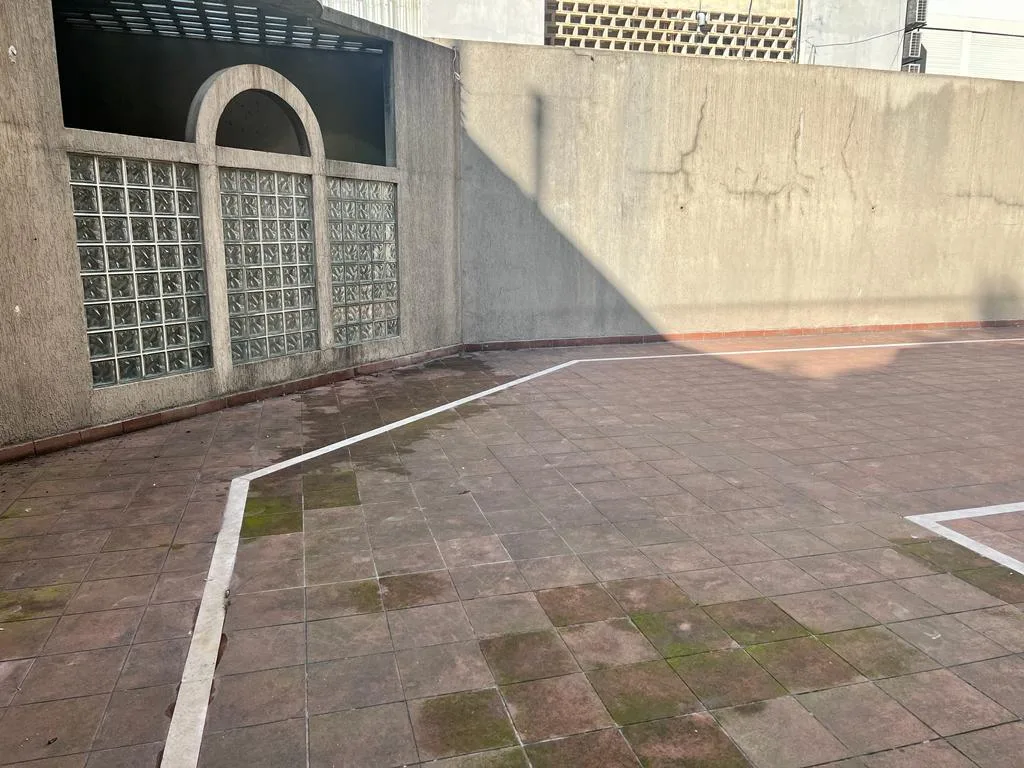 Shop for Sale in Hamra — الصورة 5