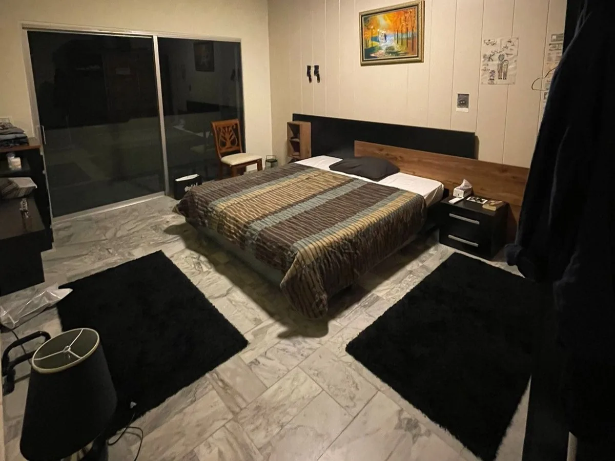 Apartment for Sale in Ramleh Al Bayda, Beirut, Lebanon — الصورة 4