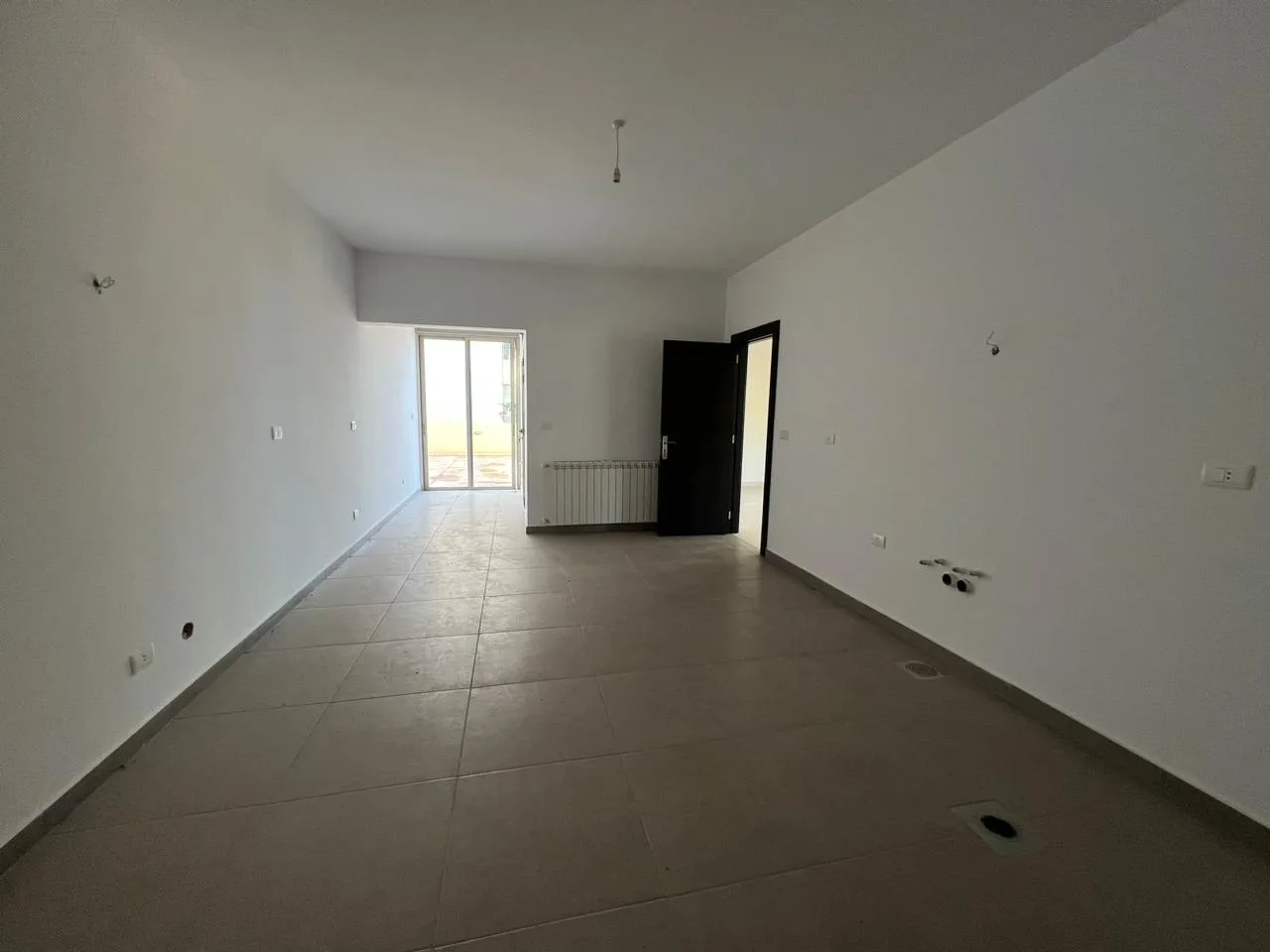 Apartment for Sale in Kfar Hbab, Lebanon — الصورة 3