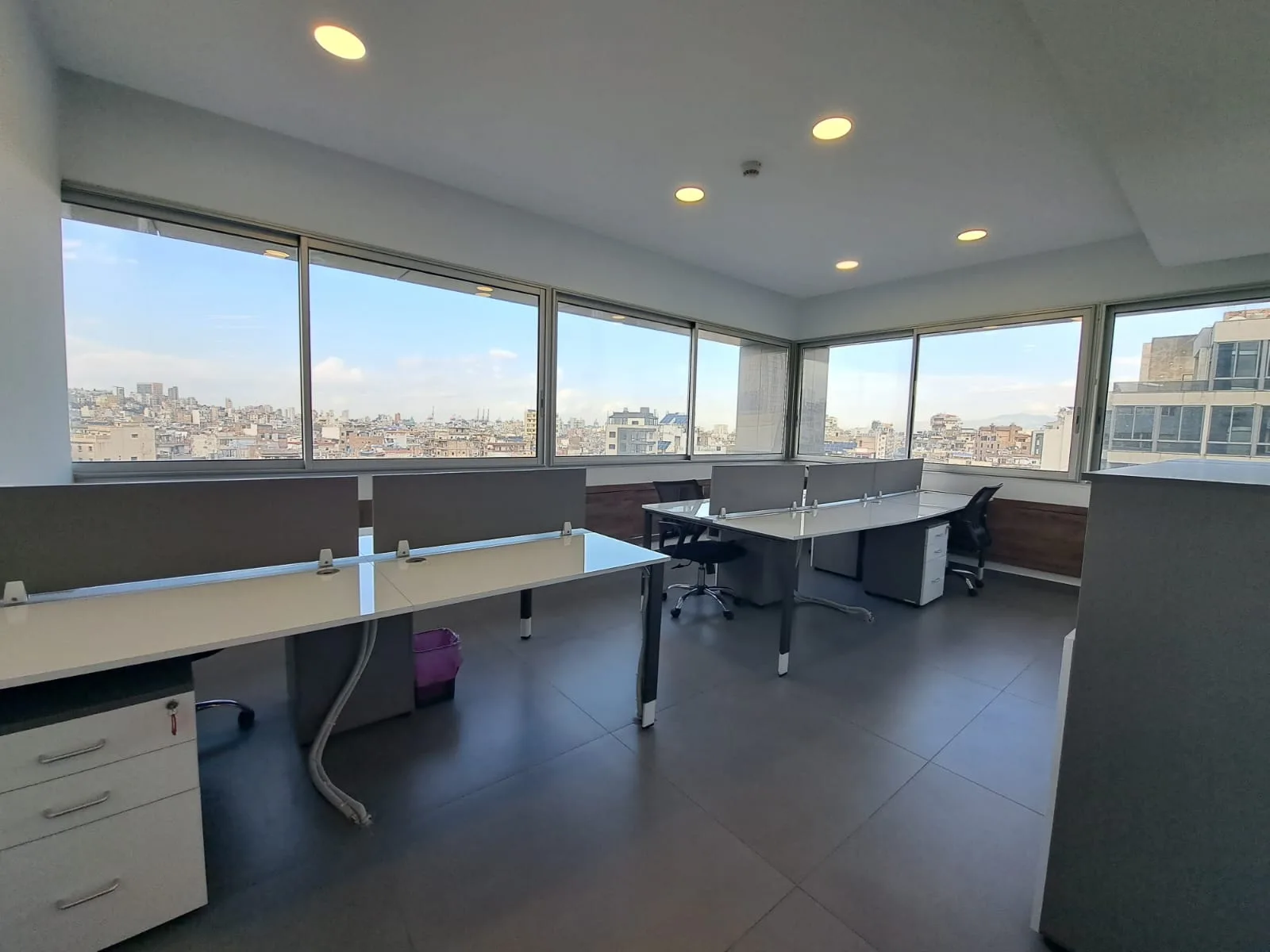 Office for Sale in Sin El Fil