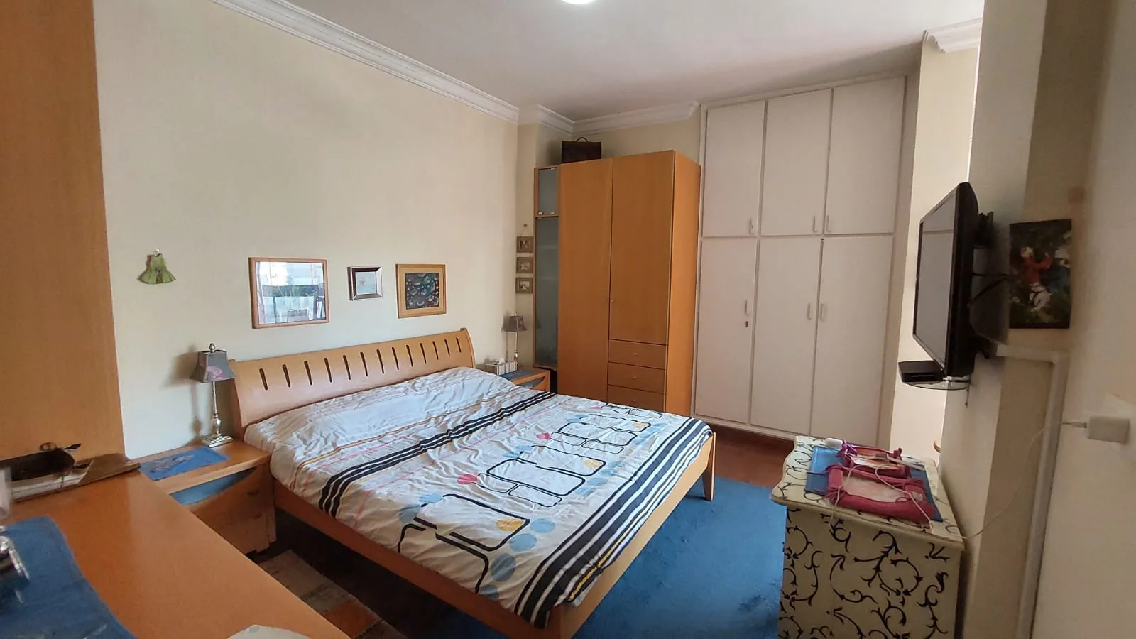 Apartment for Sale in Hamra, Beirut, Lebanon — الصورة 6