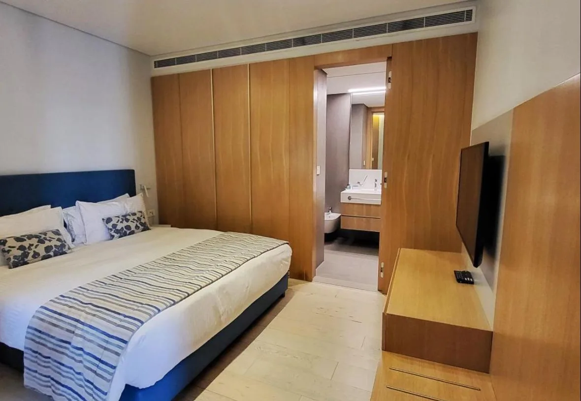 Apartment for Rent in Monot, Beirut, Lebanon — الصورة 3