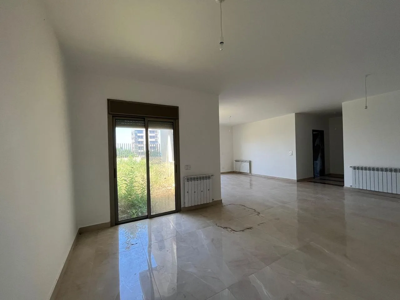 Apartment for Sale in Haret Sakher, Lebanon — الصورة 8