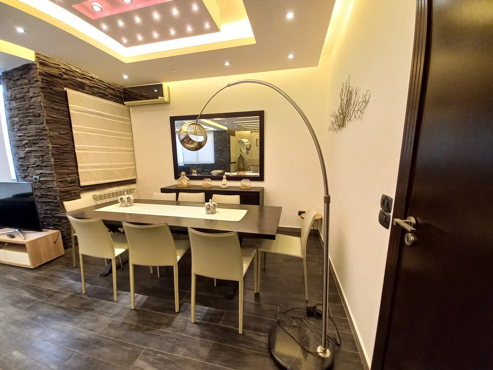 Apartment for Sale in Bsalim, Lebanon — الصورة 8