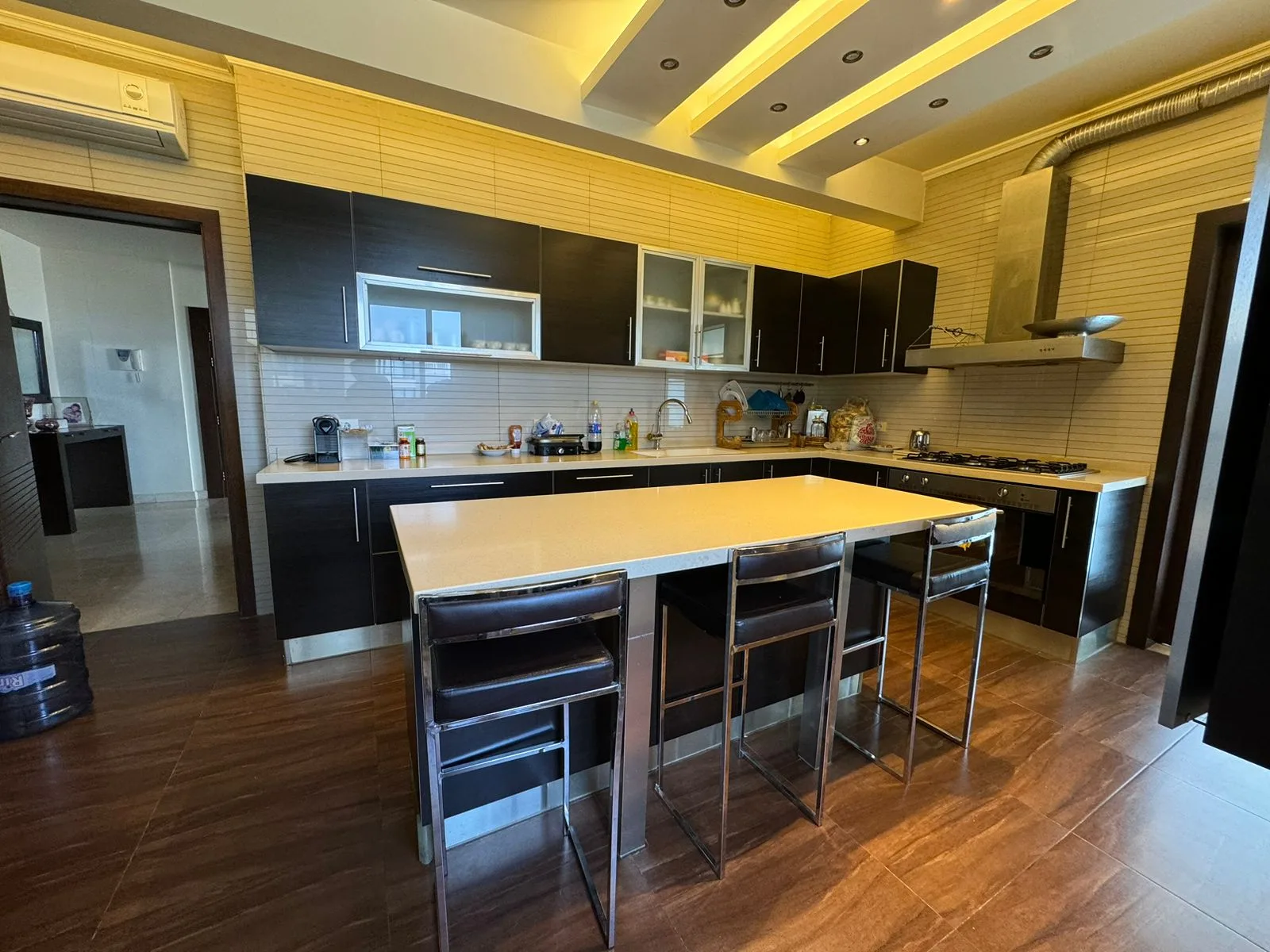 Apartment for Sale in Baabda, Lebanon — الصورة 10