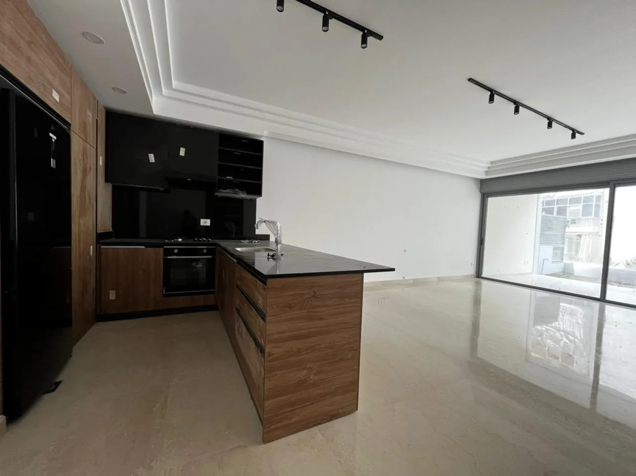 Apartment for Rent in Sahel Aalma