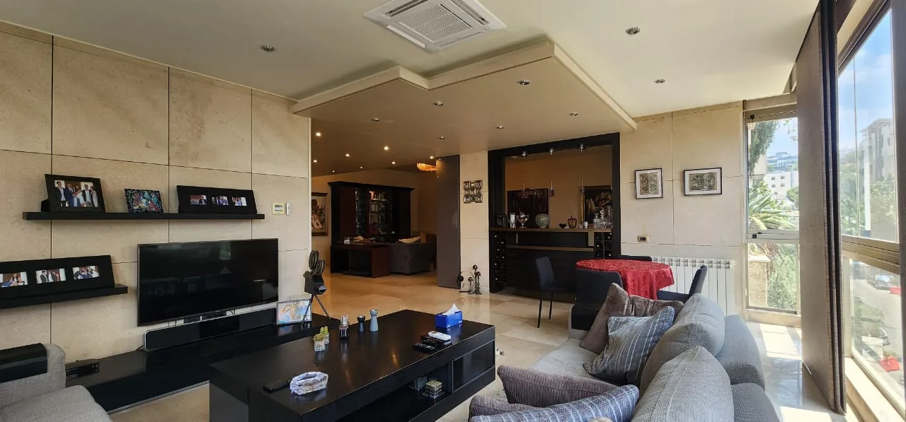 Apartment for Sale in Mar Takla, Hazmieh, Lebanon — الصورة 9