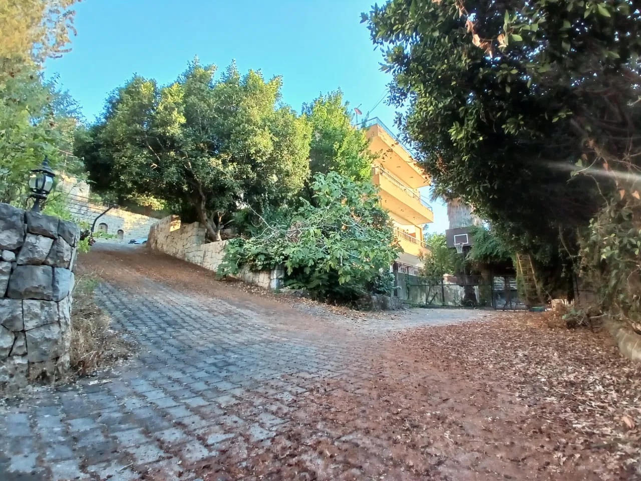 Land for Sale in Nabiyeh, Lebanon — الصورة 6