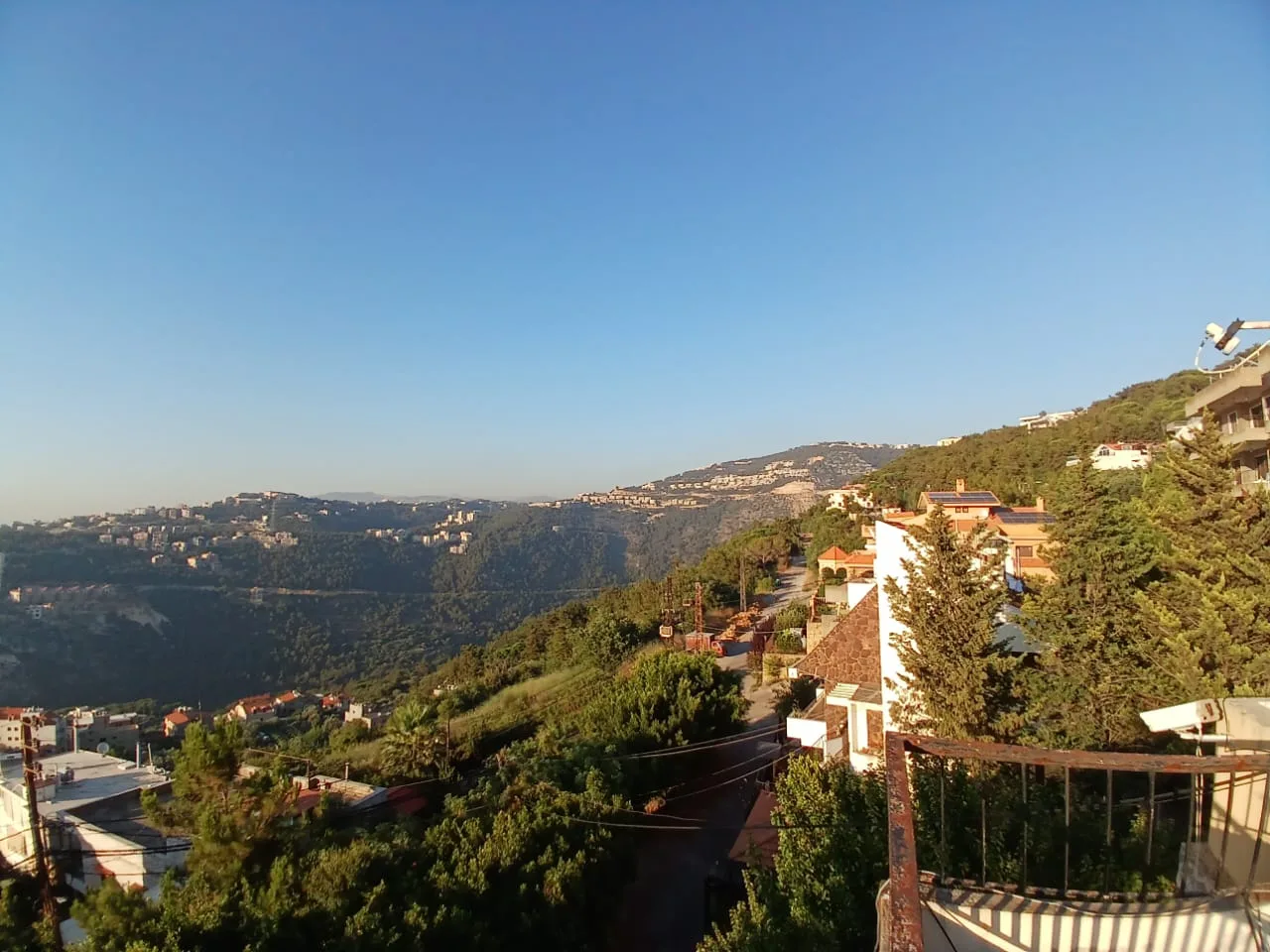 Land for Sale in Nabiyeh, Lebanon — الصورة 7