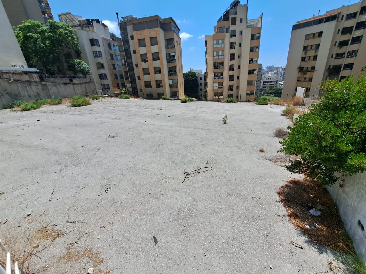 Land for Rent in Horch Tabet — الصورة 2