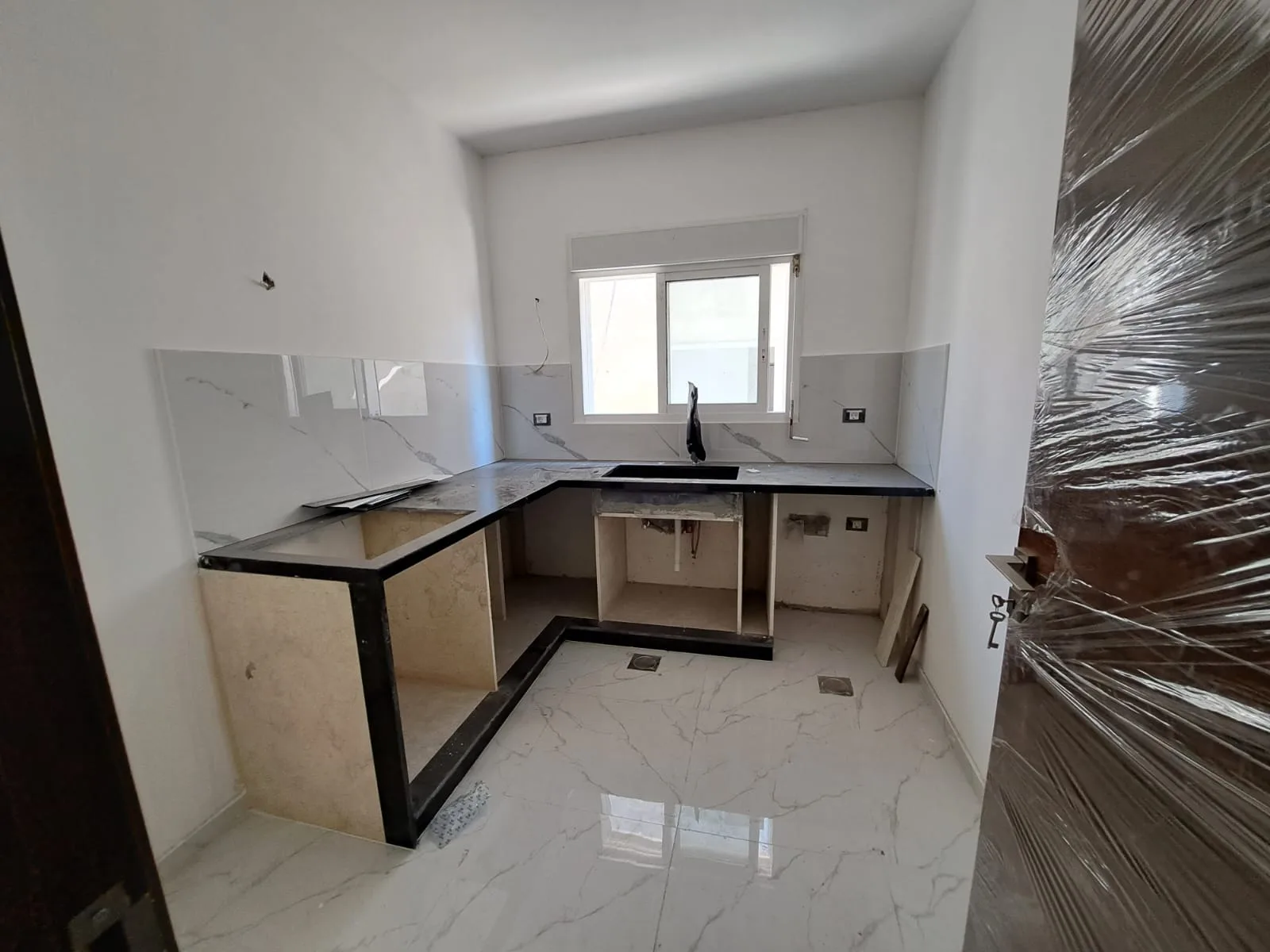 Apartment for Sale in Hosrayel, Lebanon — الصورة 4
