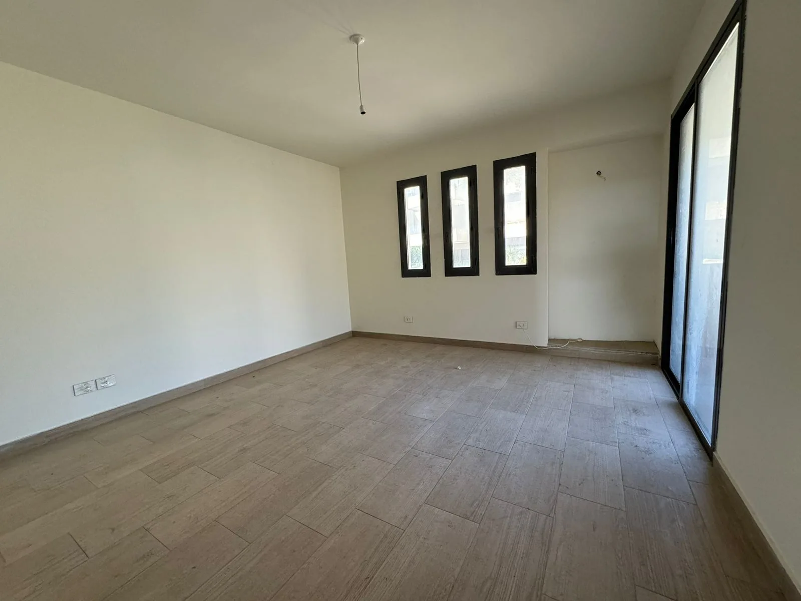 Apartment for Sale in Montiverdi, Lebanon — الصورة 8