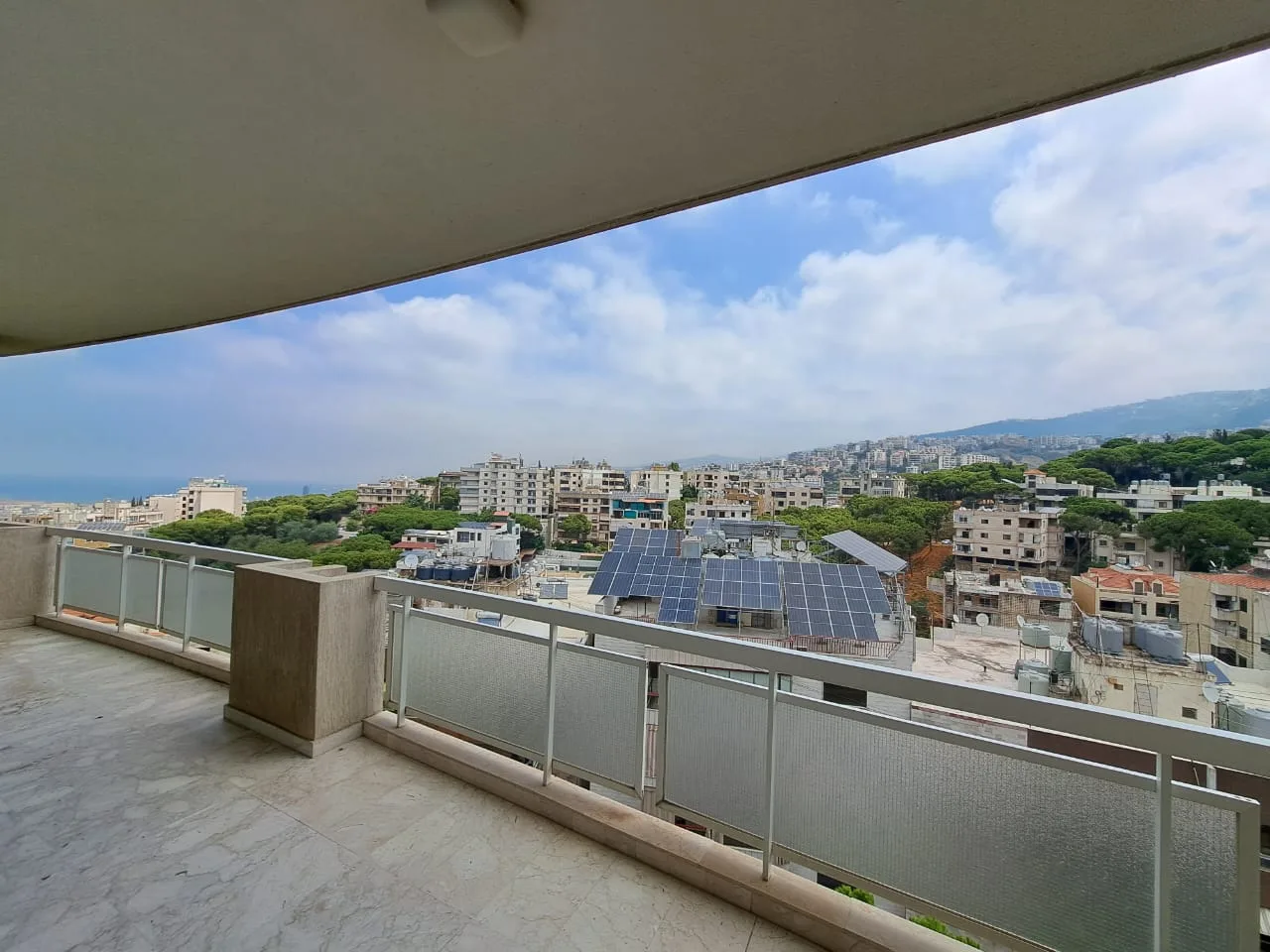 Apartment for Rent in New Rawda, Beirut — الصورة 9