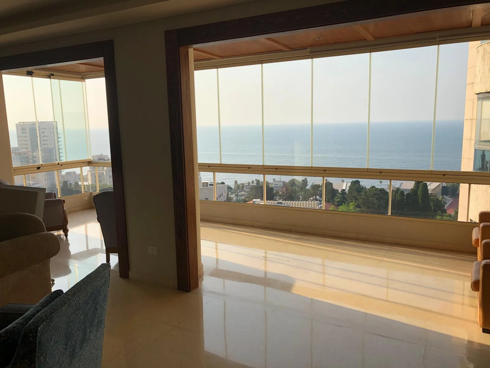 Apartment for Sale in Hamra, Beirut, Lebanon — الصورة 5