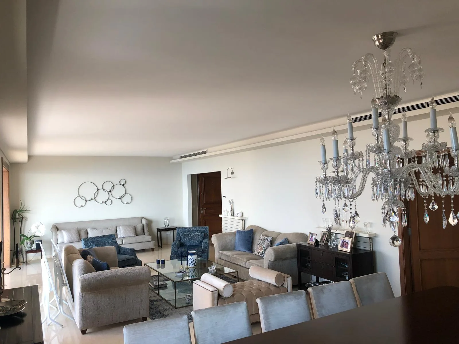 Apartment for Sale in Hamra, Beirut, Lebanon — الصورة 3