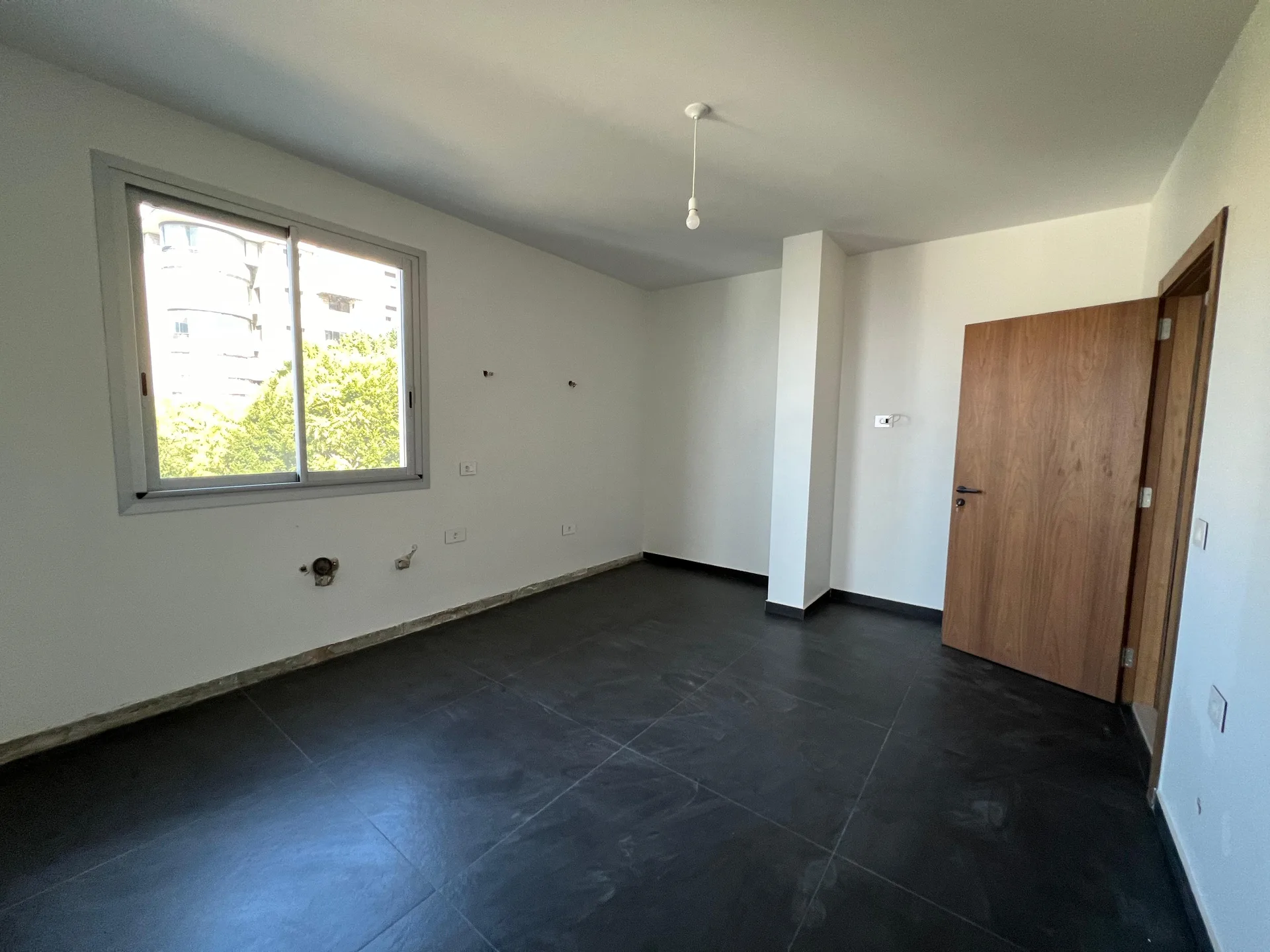 Apartment for Sale in Kfar Hbab, Lebanon — الصورة 2