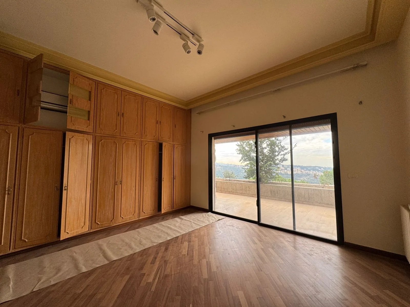 Villa for Sale in Montiverdi, Lebanon — الصورة 10