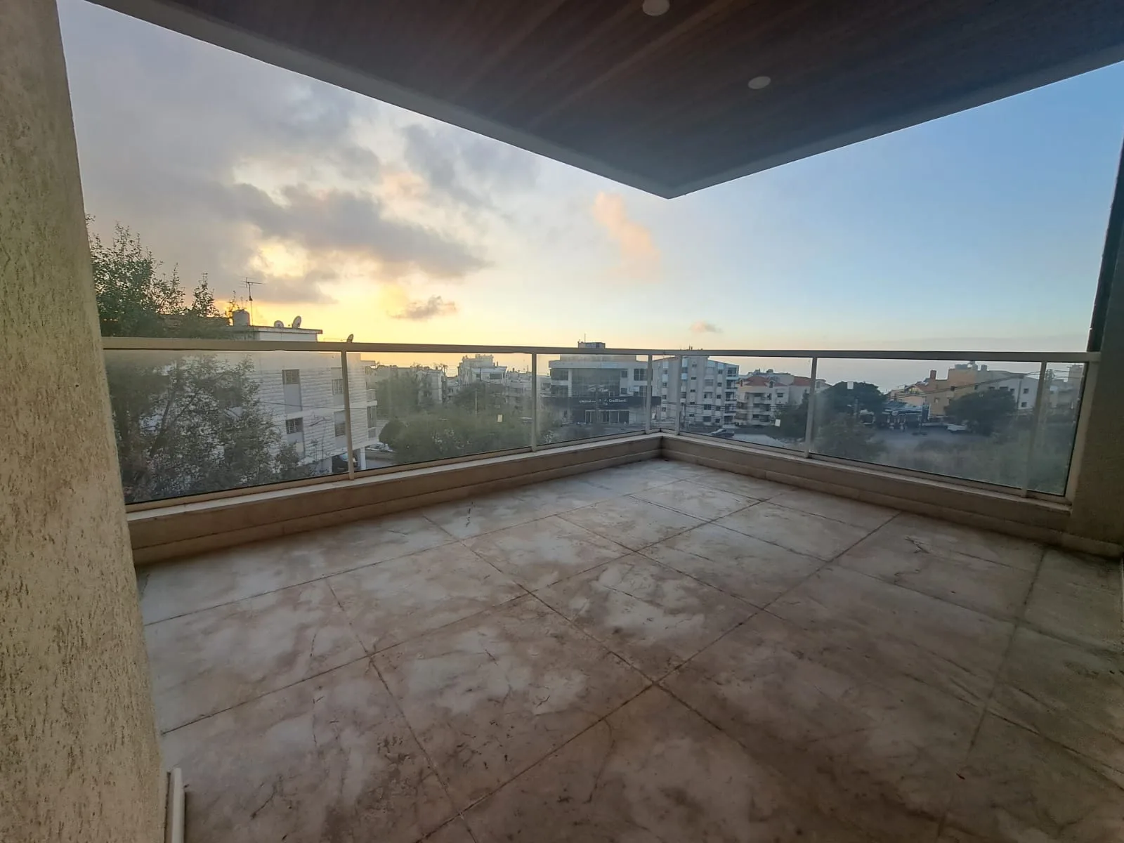 Apartment for Sale in Cornet Chahwan, Lebanon — الصورة 2